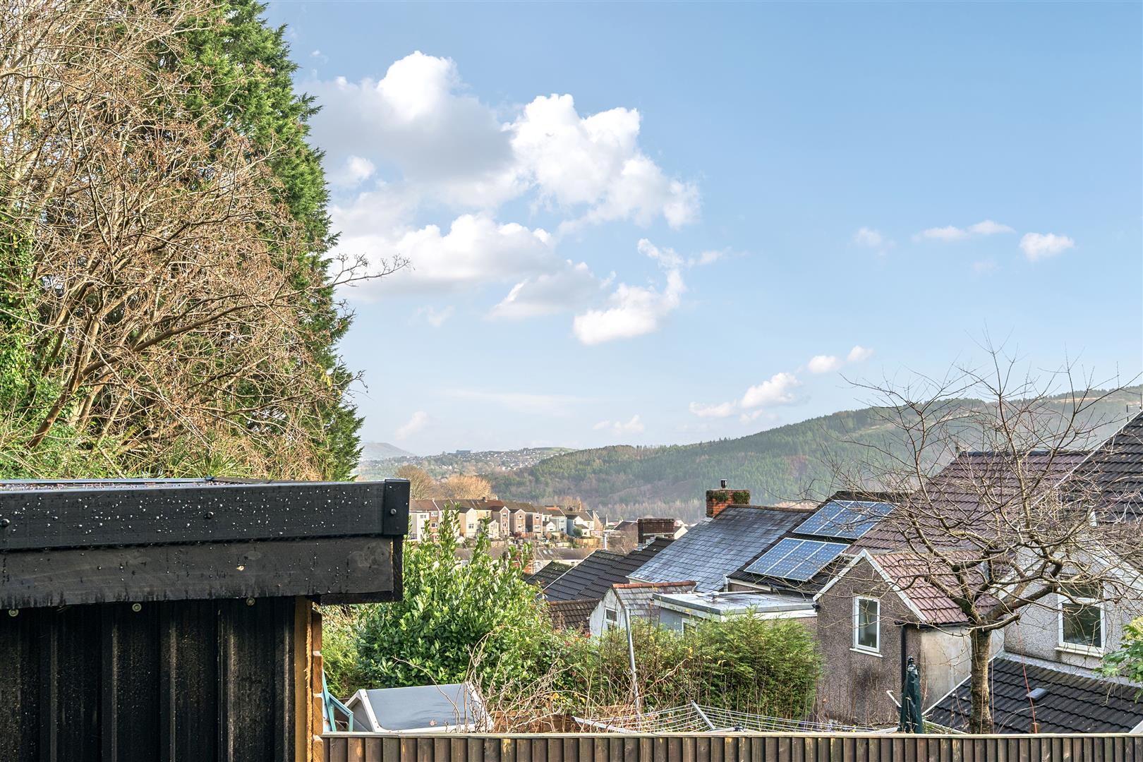 Waun Wen Road, Swansea, SA1 6FN